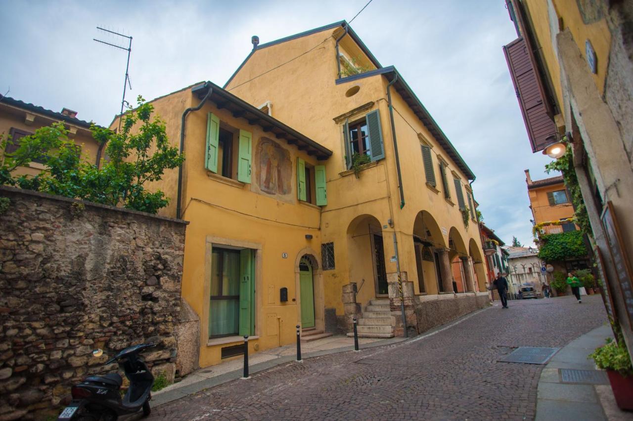 Palazzo Ponte Pietra Apartment Verona Exterior foto
